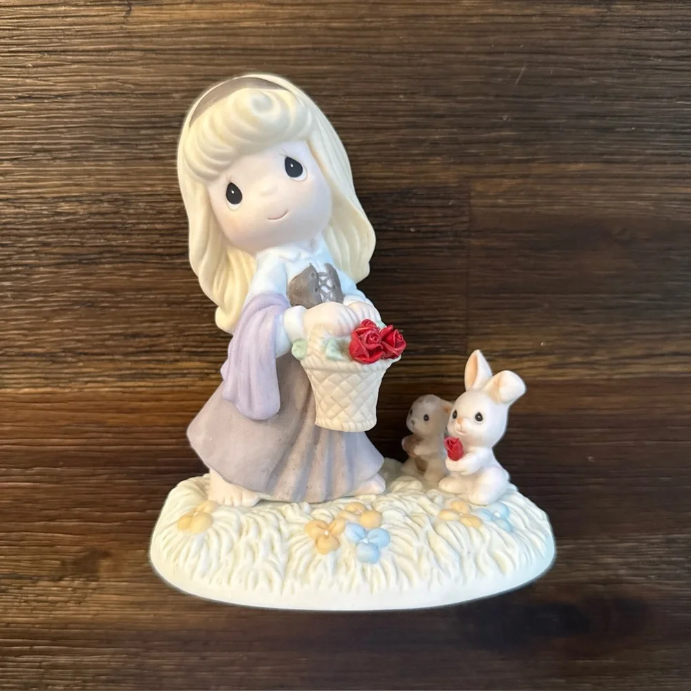 Precious Moments Disney Aurora 830006 The Joy You Bring Awakens My Heart 2009 - Picture 1 of 14